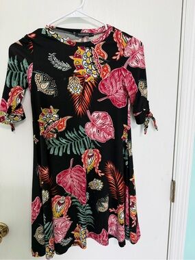 Nuggles Girls black tropical floral modest Midi Dress Sz 8 EUC half sleeve